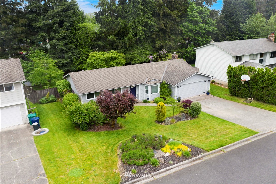 23625 48th Avenue Southeast Bothell, WA 98021 - Photo 38 of 40 an aerial view of a house