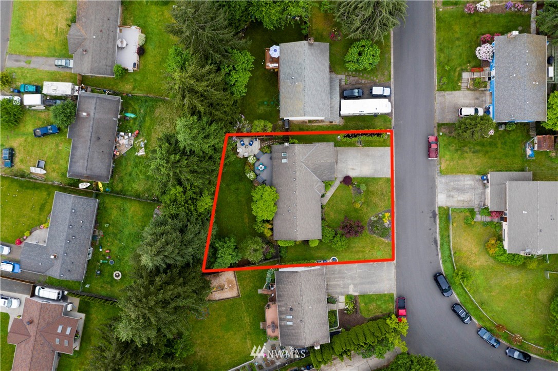 23625 48th Avenue Southeast Bothell, WA 98021 - Photo 40 of 40 an aerial view of a house with outdoor space