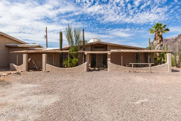 $720,000 | 442 North Mountain View Road, Apache Junction, AZ 85119