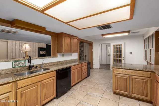 $840,000 | 442 North Mountain View Road, Apache Junction, AZ 85119