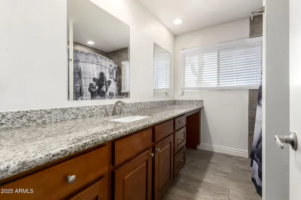 $720,000 | 442 North Mountain View Road, Apache Junction, AZ 85119