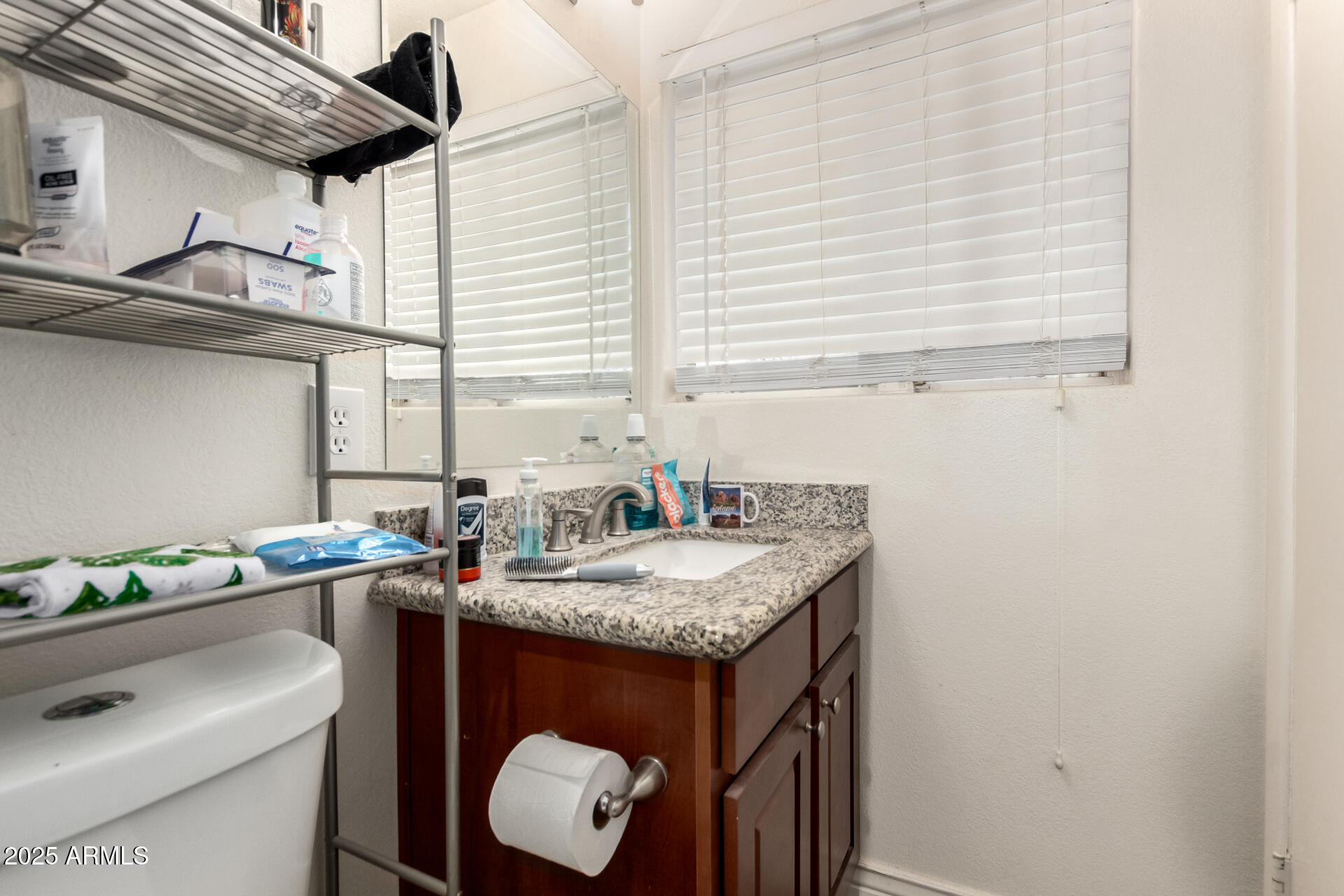 442 North Mountain View Road Apache Junction, AZ 85119 - Photo 21 of 78 21 Mountain View