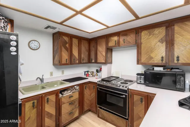 $840,000 | 442 North Mountain View Road, Apache Junction, AZ 85119