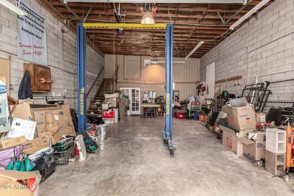 $720,000 | 442 North Mountain View Road, Apache Junction, AZ 85119