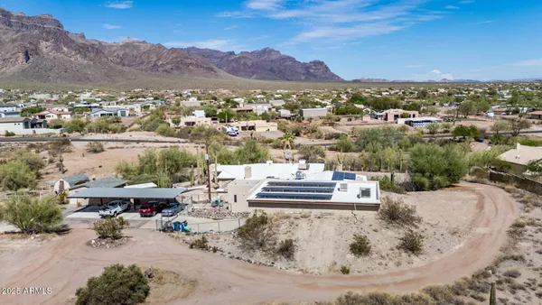 $720,000 | 442 North Mountain View Road, Apache Junction, AZ 85119