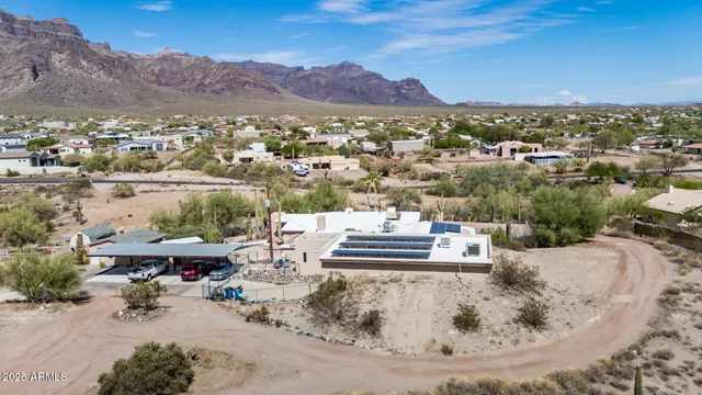 $840,000 | 442 North Mountain View Road, Apache Junction, AZ 85119