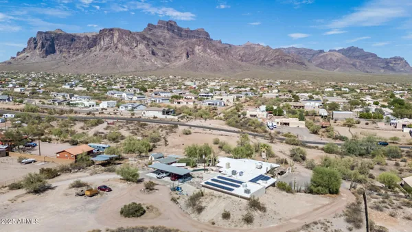 $720,000 | 442 North Mountain View Road, Apache Junction, AZ 85119