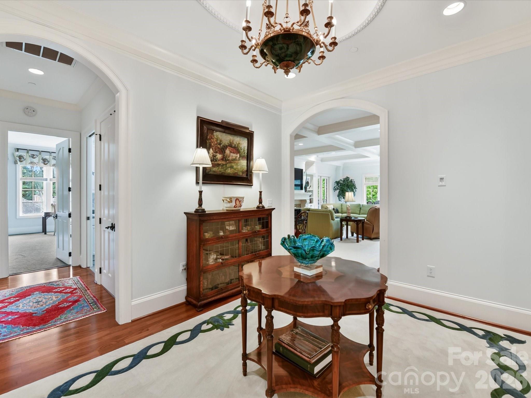 2223 Croydon Road, Unit 302 Charlotte, NC 28207 - Photo 3 of 35 Gallery Image 3