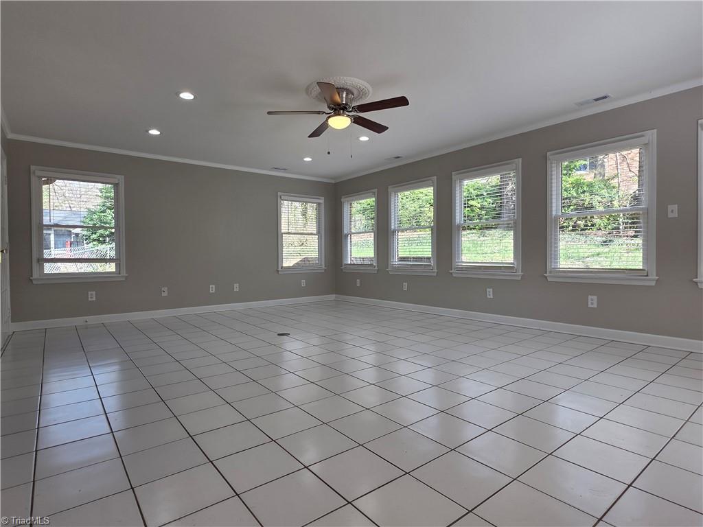 157 Woodbriar Road Winston-Salem, NC 27106 - Photo 8 of 21