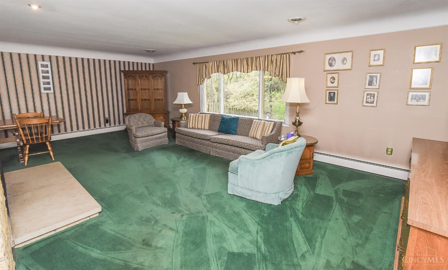 7541 Hosbrook Road Cincinnati, OH 45243 - Photo 11 of 64 Gallery Image 11