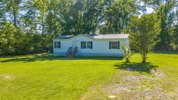 $279,999 | 154 Rogers Branch Road, Ridgeville, SC 29472
