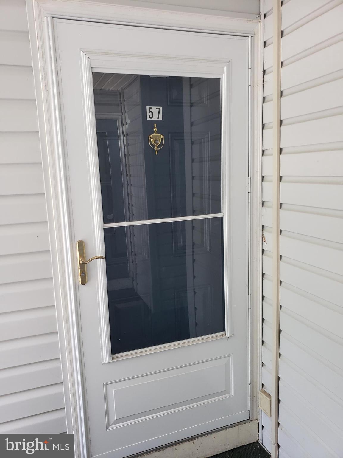 57 Juniper Way Hamilton, NJ 08619 - Photo 3 of 14