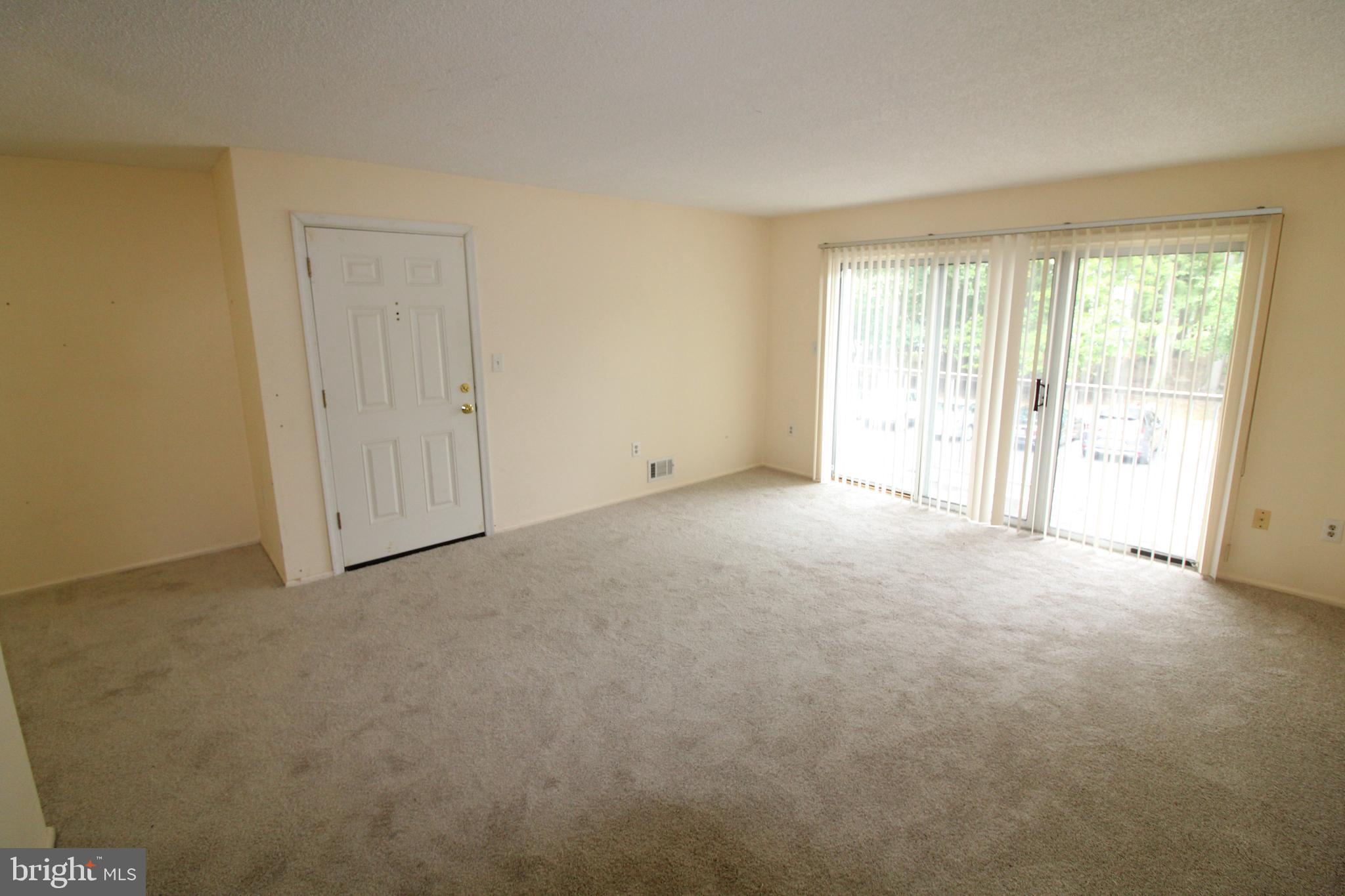 57 Juniper Way Hamilton, NJ 08619 - Photo 4 of 14
