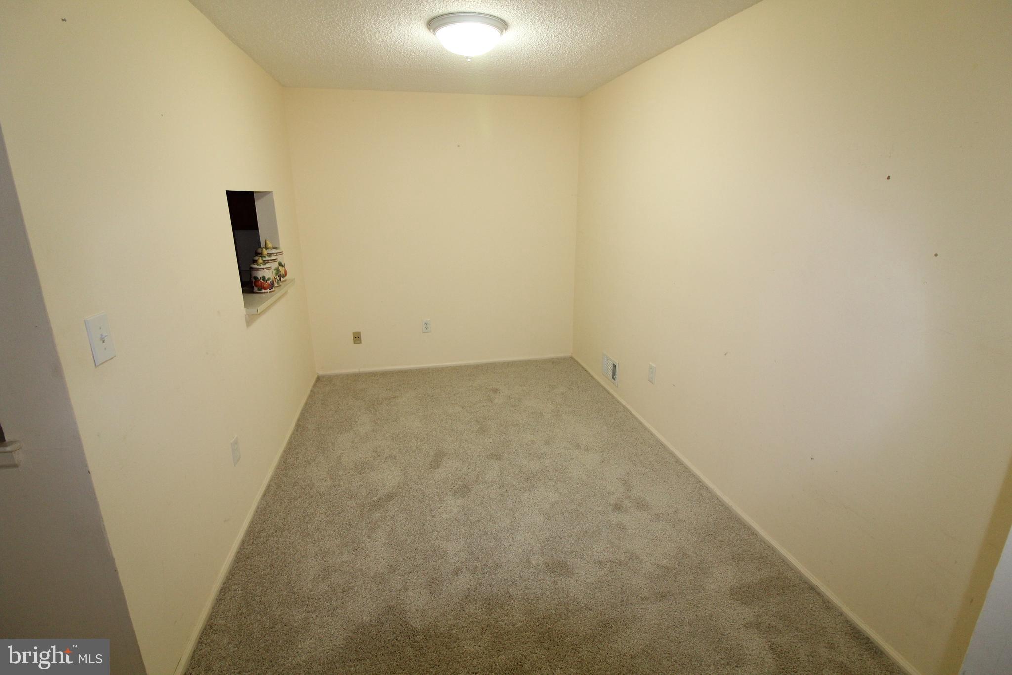 57 Juniper Way Hamilton, NJ 08619 - Photo 6 of 14
