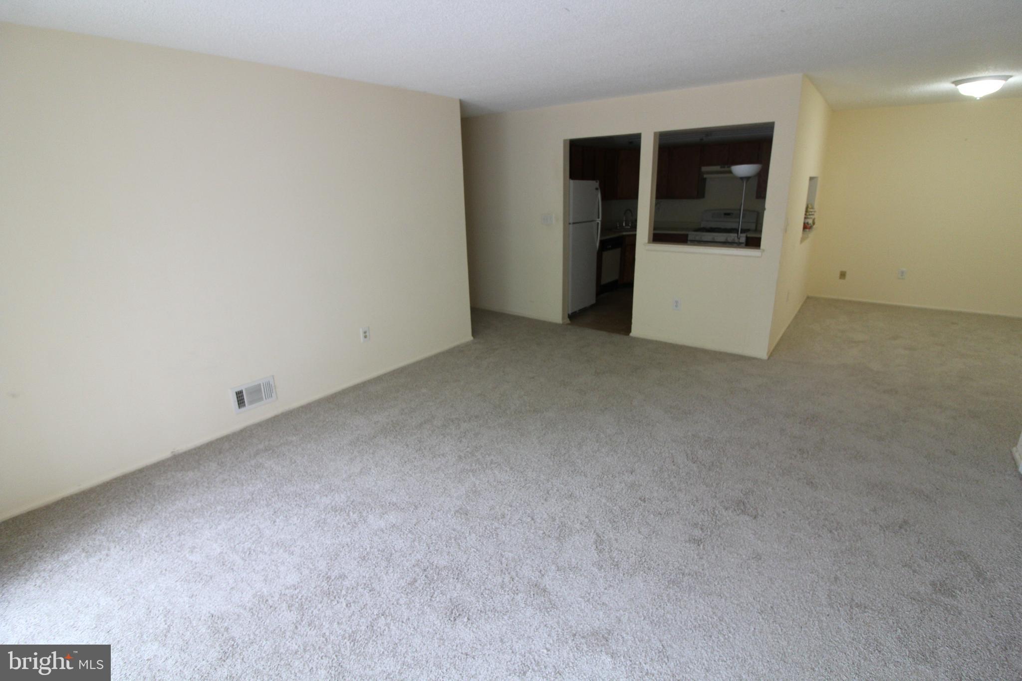 57 Juniper Way Hamilton, NJ 08619 - Photo 7 of 14