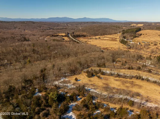 $750,000 | 408 State Route 199, Milan, NY 12571