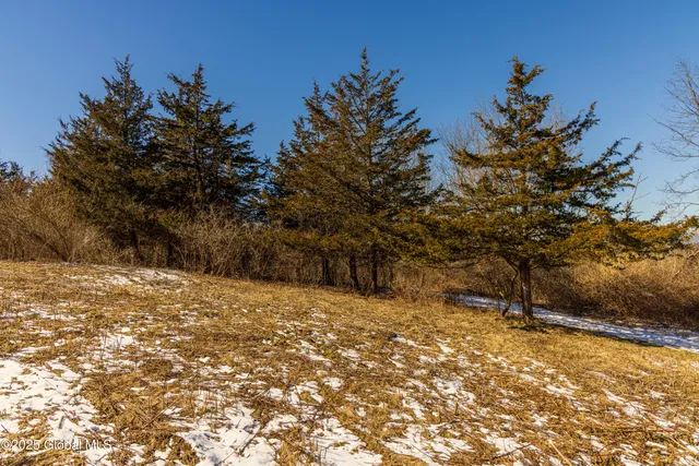 $750,000 | 408 State Route 199, Milan, NY 12571