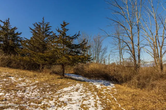 $750,000 | 408 State Route 199, Milan, NY 12571