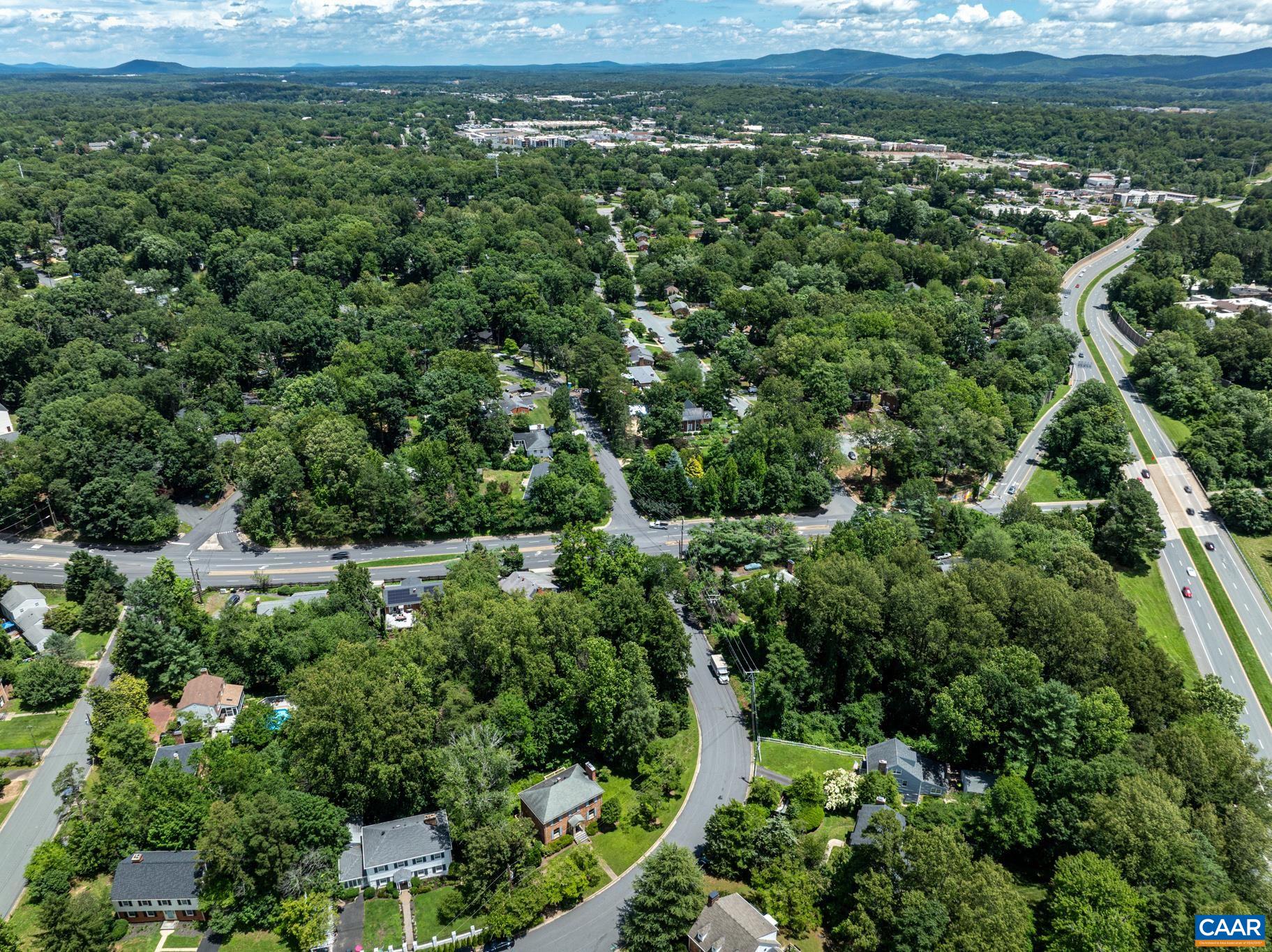 2402 Bennington Road Charlottesville, VA 22901 - Photo 69 of 74 Gallery Image 69