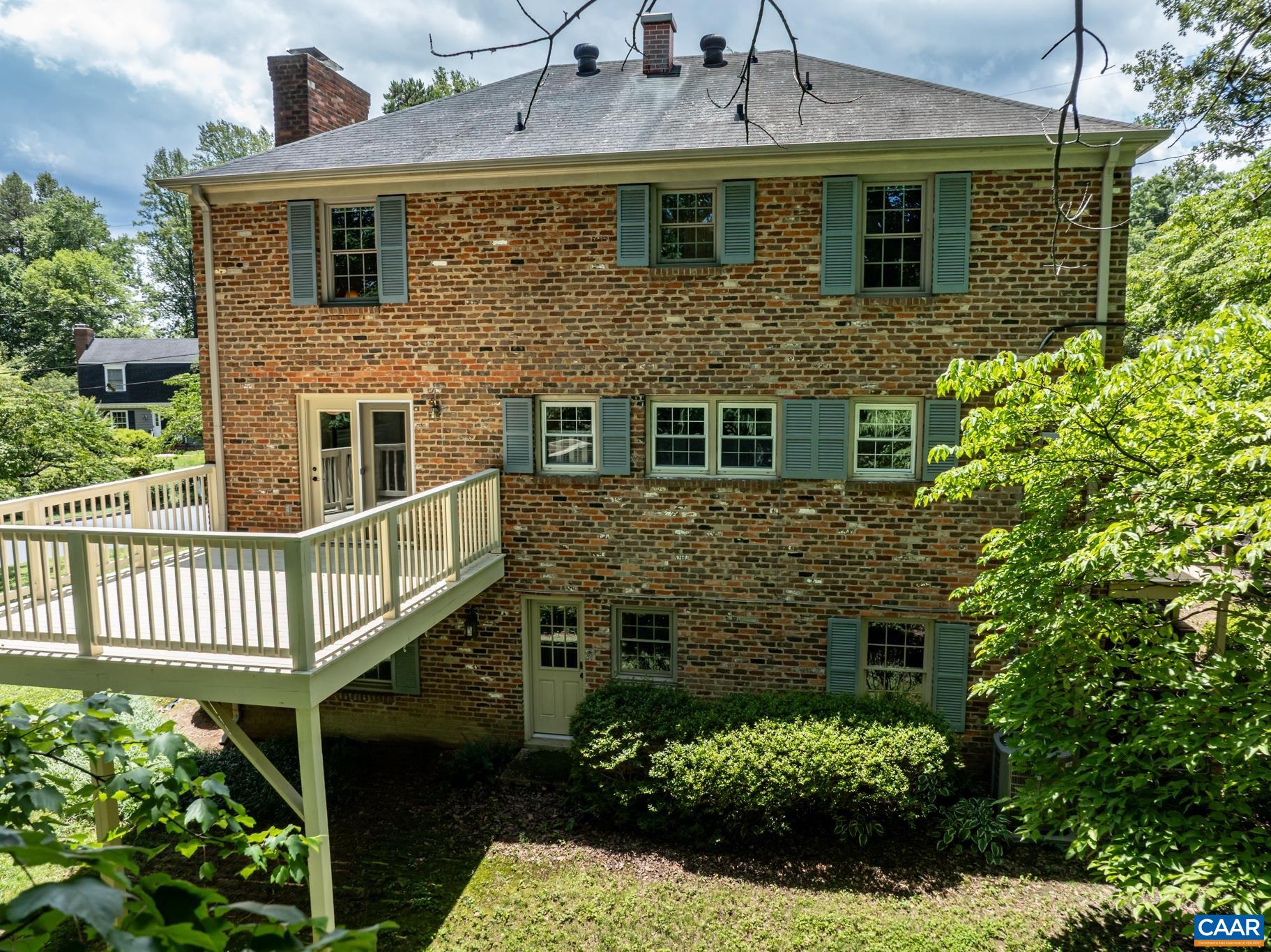 2402 Bennington Road Charlottesville, VA 22901 - Photo 7 of 74 Gallery Image 7