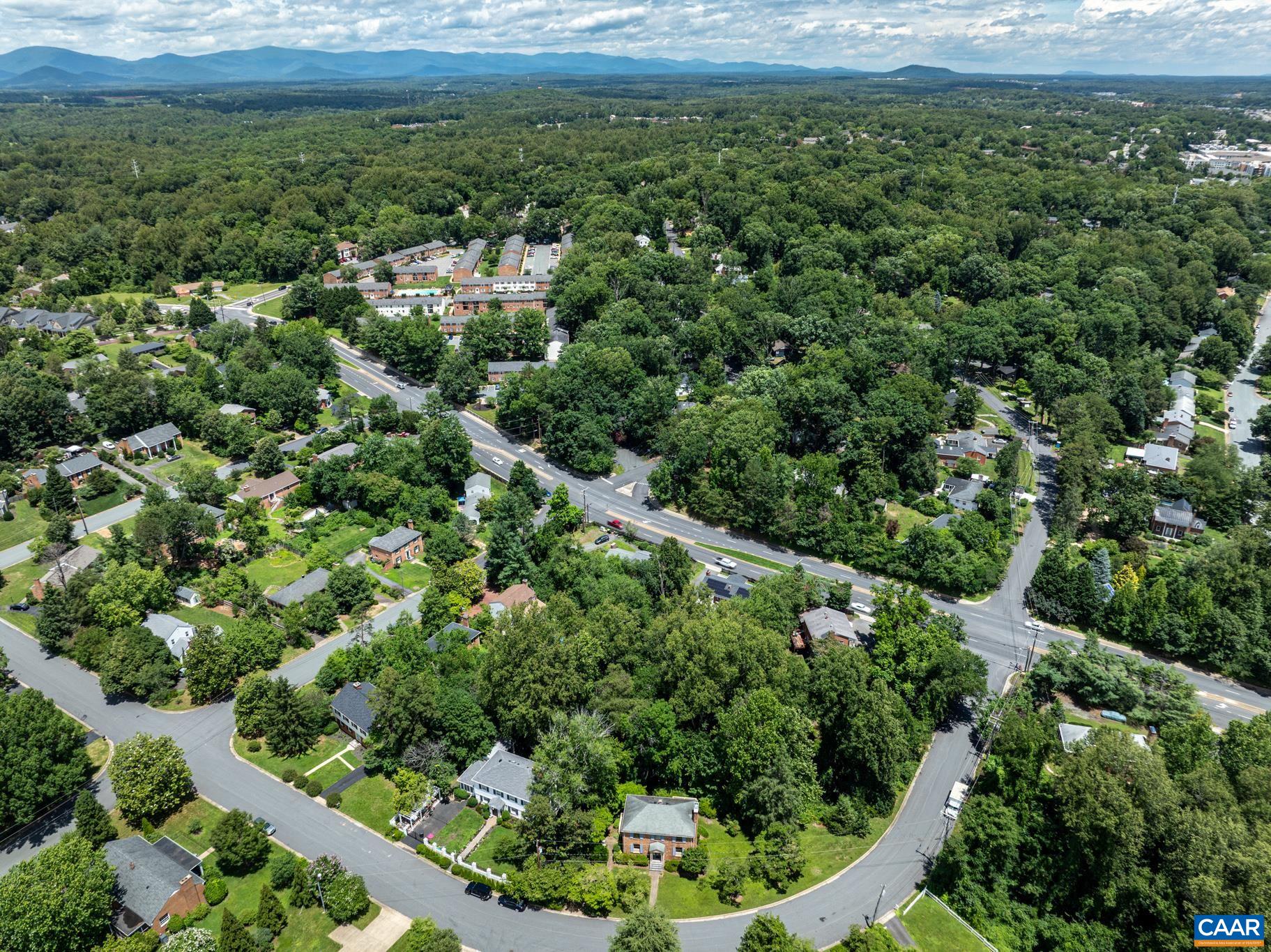 2402 Bennington Road Charlottesville, VA 22901 - Photo 73 of 74 Gallery Image 73