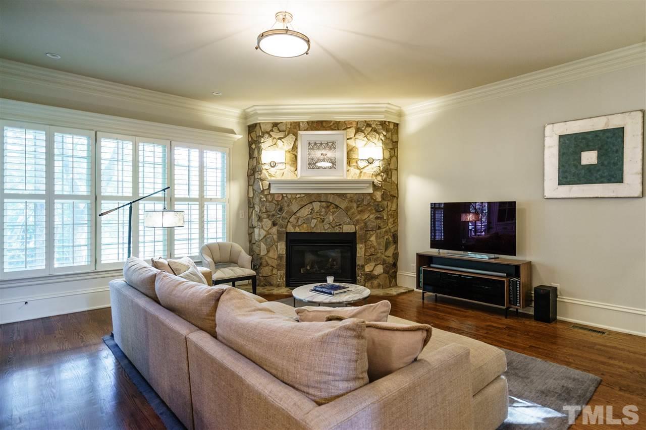315 Calvin Road Raleigh, NC 27605 - Photo 4 of 25 Gallery Image 4
