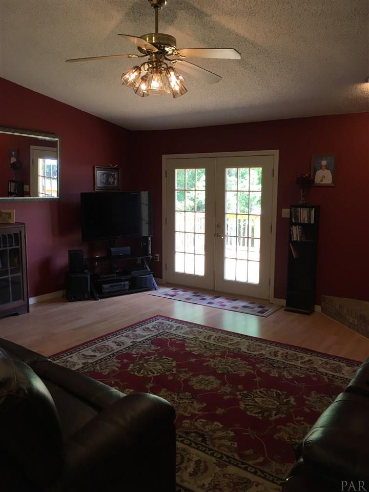 3046 Ranchette Square Gulf Breeze, FL 32563 - Photo 35 of 42 Gallery Image 35