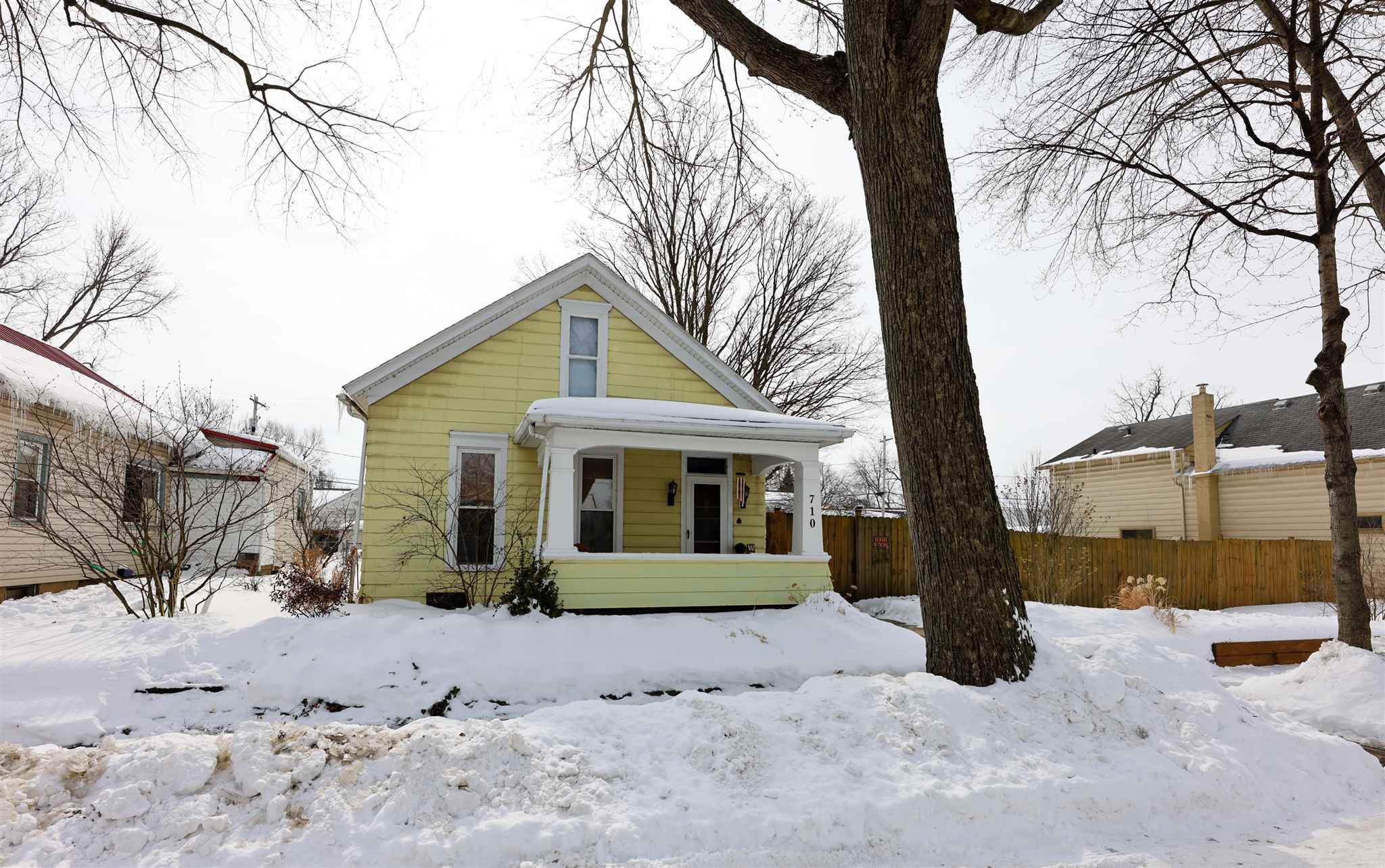 710 Riverside Avenue Fort Wayne, IN 46805 - Photo 2 of 36 Gallery Image 2