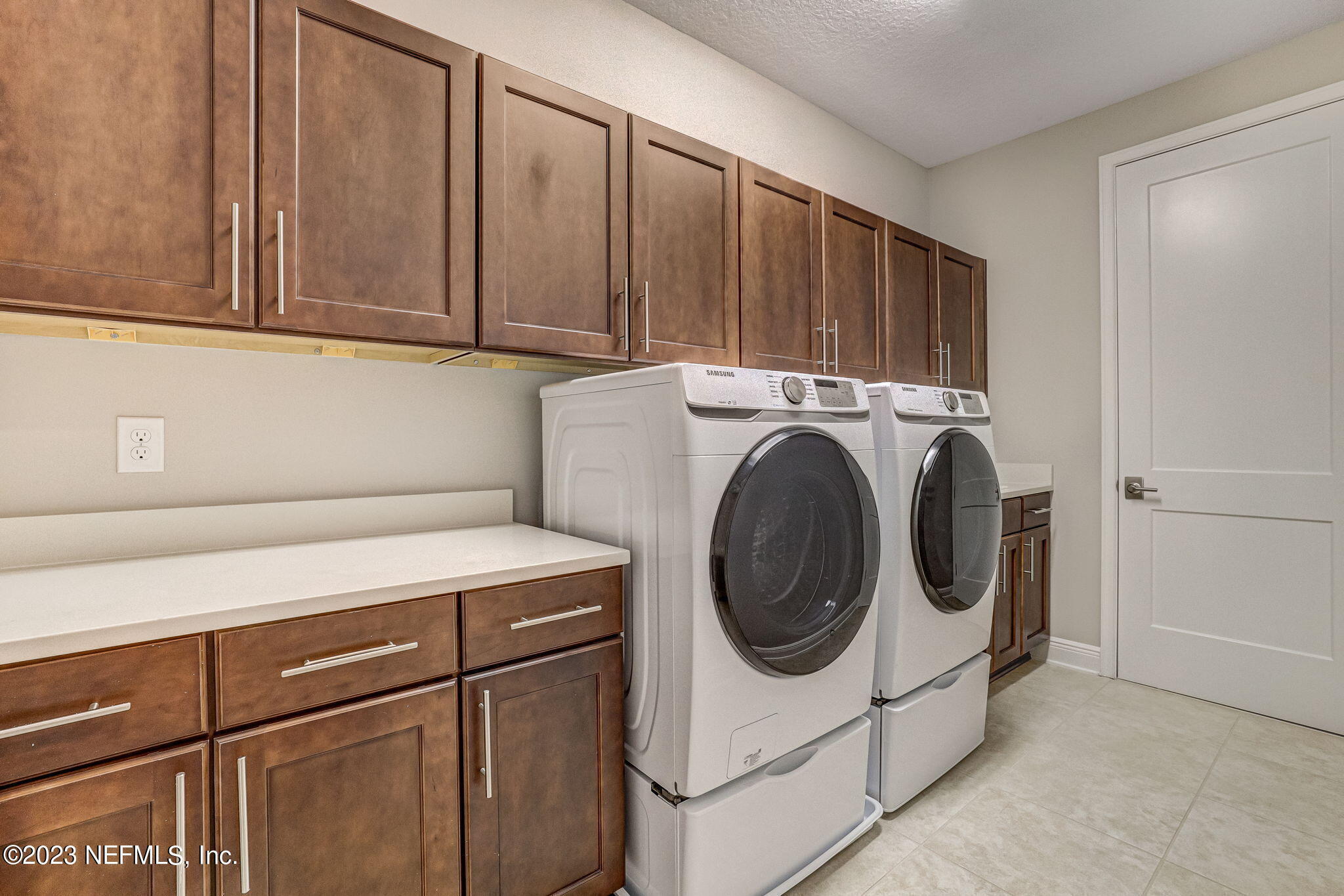 235 Rum Runner Way St. Johns, FL 32259 - Photo 61 of 108 Laundry Room w/sink