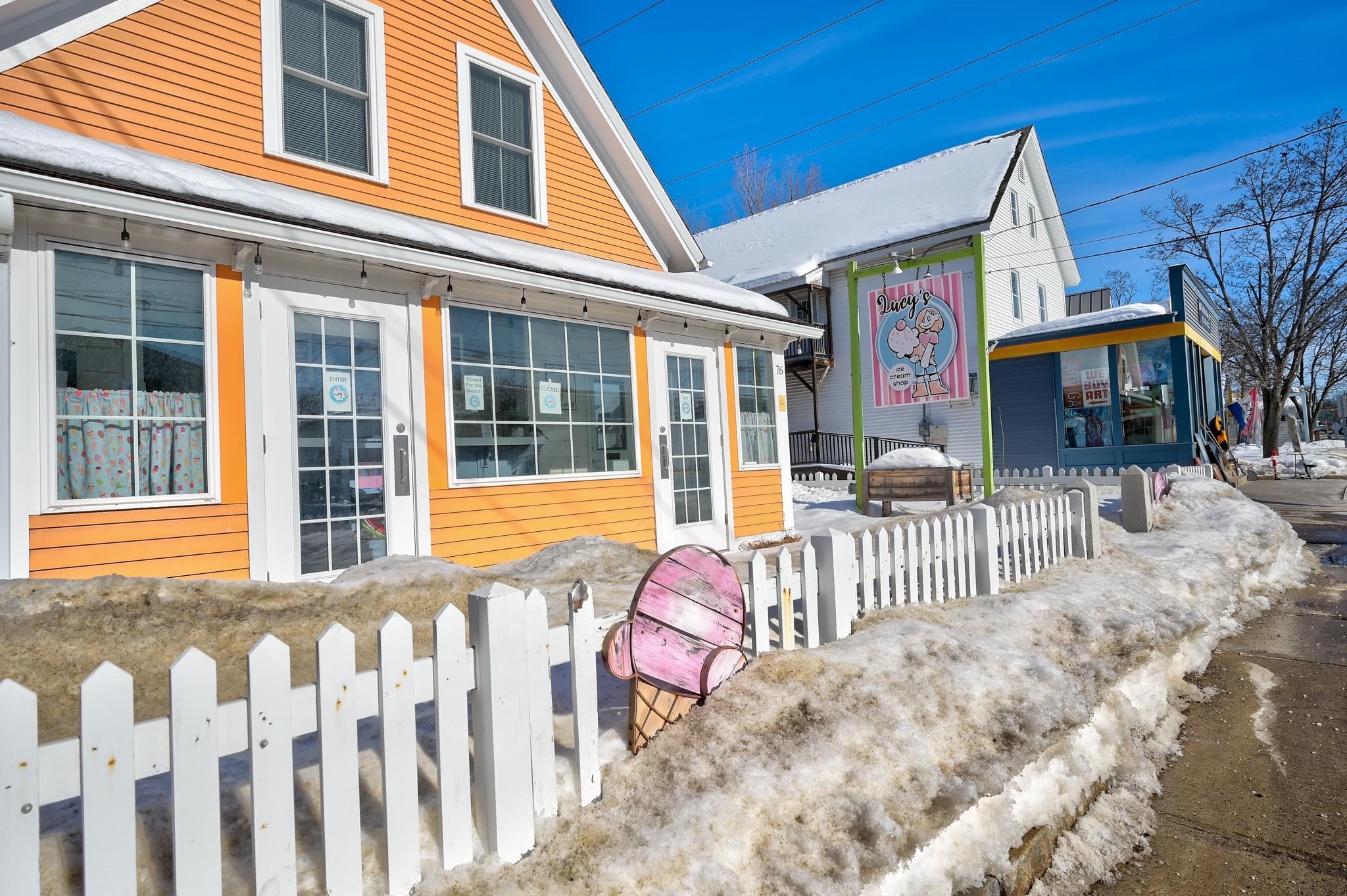 76 Main Street Conway, NH 03818 - Photo 2 of 41