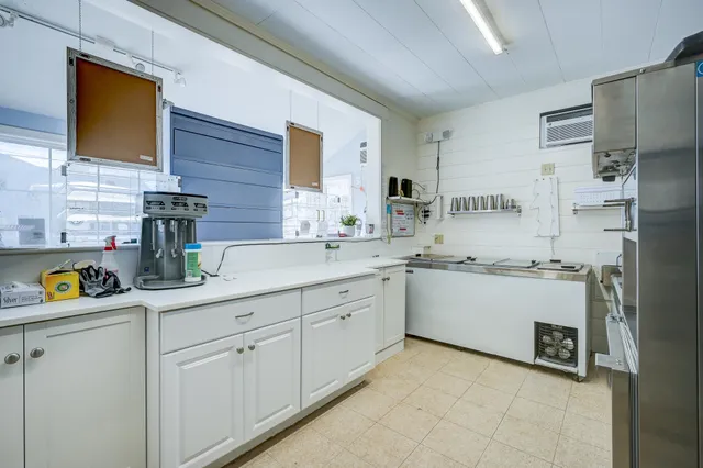 $299,000 | 76 Main Street, Conway, NH 03818