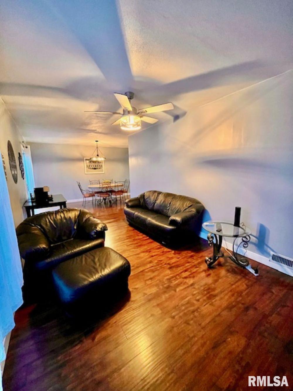 909 Eldridge Street Washington, IL 61571 - Photo 14 of 35