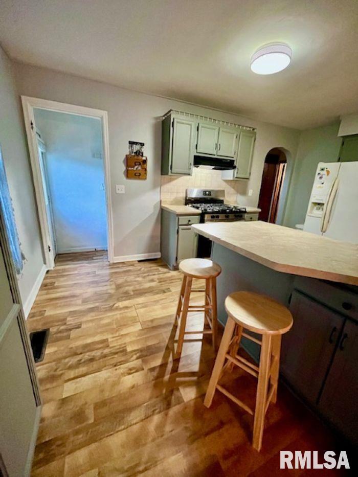 909 Eldridge Street Washington, IL 61571 - Photo 2 of 35