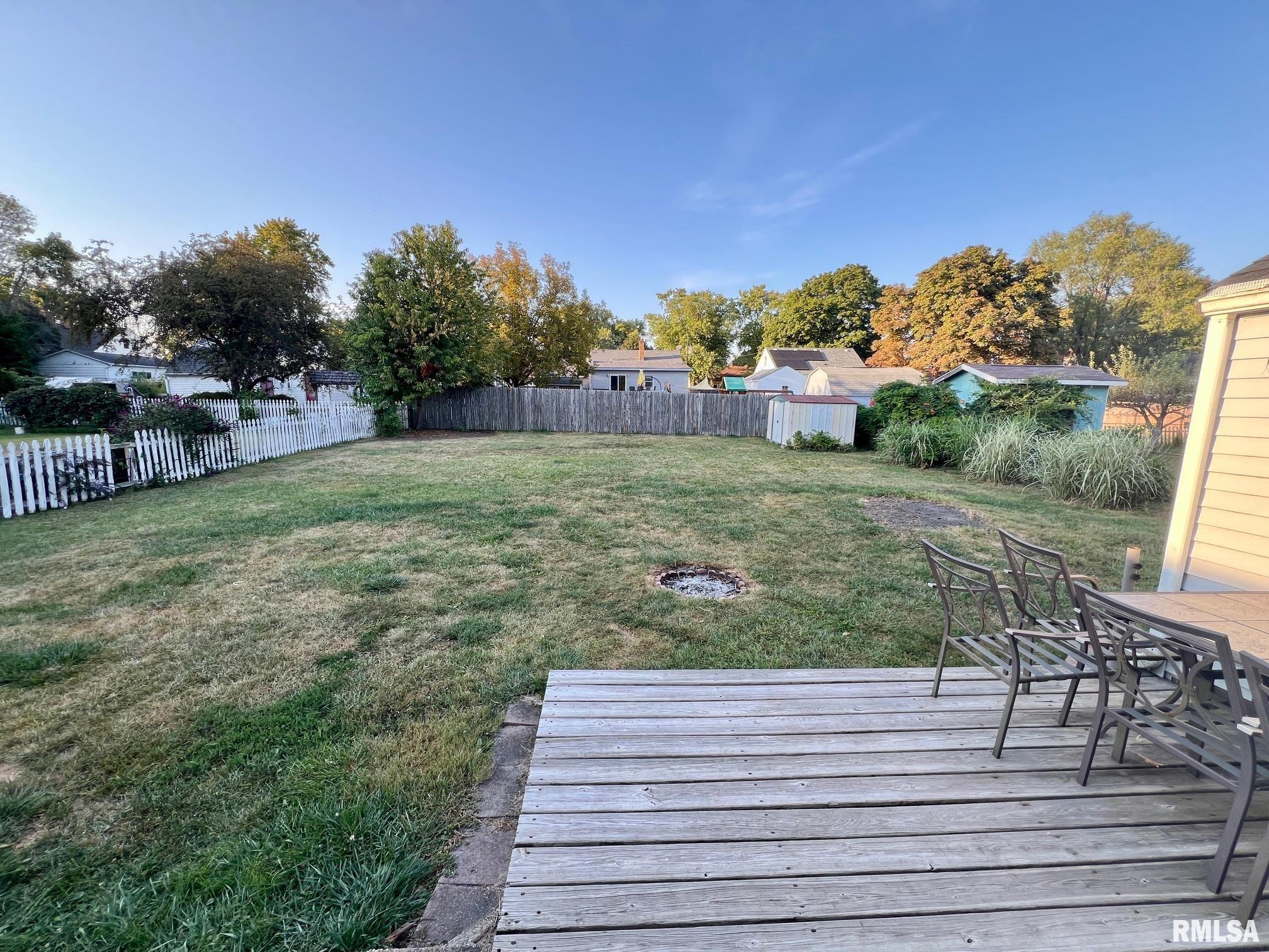 909 Eldridge Street Washington, IL 61571 - Photo 34 of 35