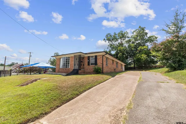 $170,000 | 910 West Vance Street, Tyler, TX 75702