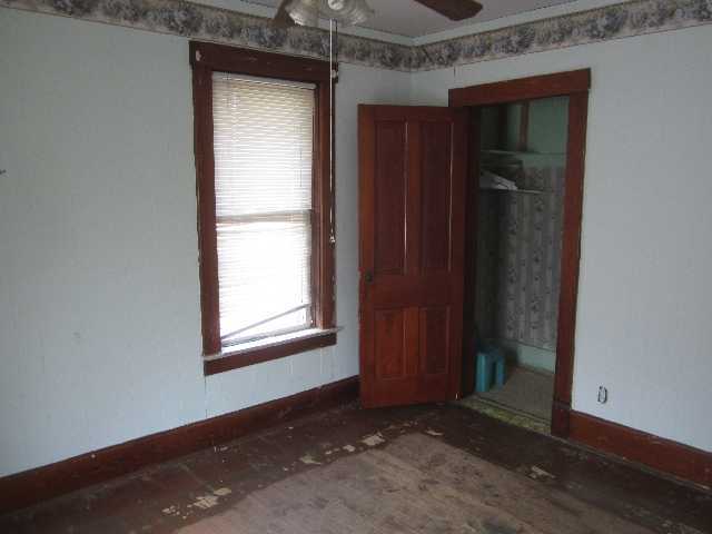 3183 East 1760 North Road Sheldon, IL 60966 - Photo 12 of 15 an empty room with windows