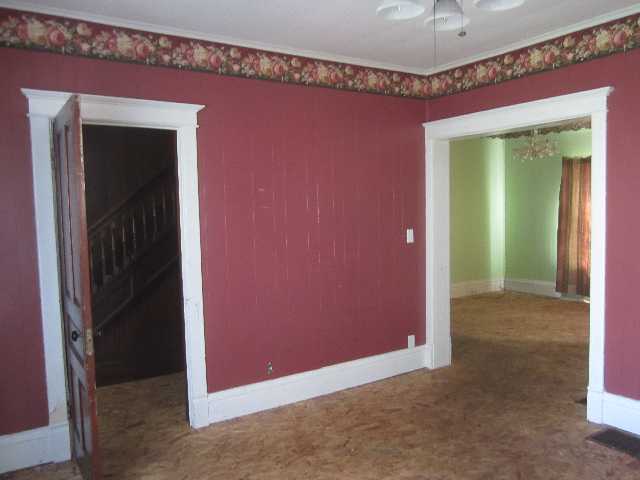 3183 East 1760 North Road Sheldon, IL 60966 - Photo 7 of 15 an empty room with fan