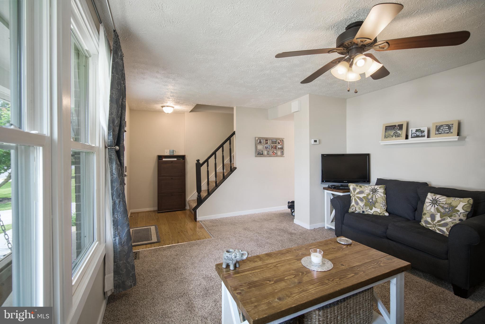 1101 Valen Road Westminster, MD 21157 - Photo 10 of 40 Living Room