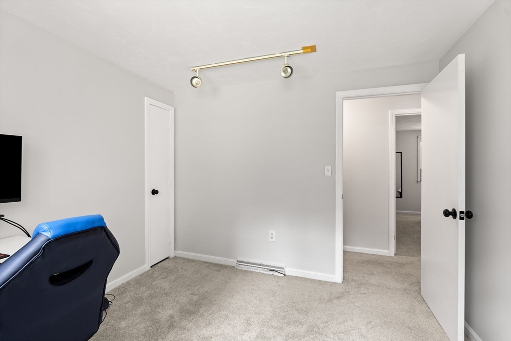 11 Groton Road Tyngsborough, MA 01879 - Photo 18 of 29 Gallery Image 18
