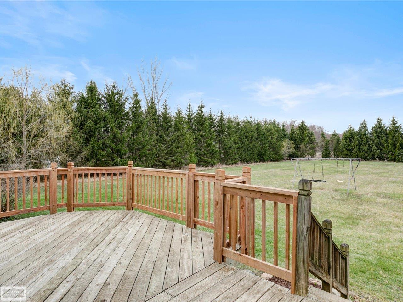 2455 Cove Road Goodells, MI 48027 - Photo 32 of 38 50173149-c9fa1cdf-4477-48d6-9385-358b264b7a81.JPG