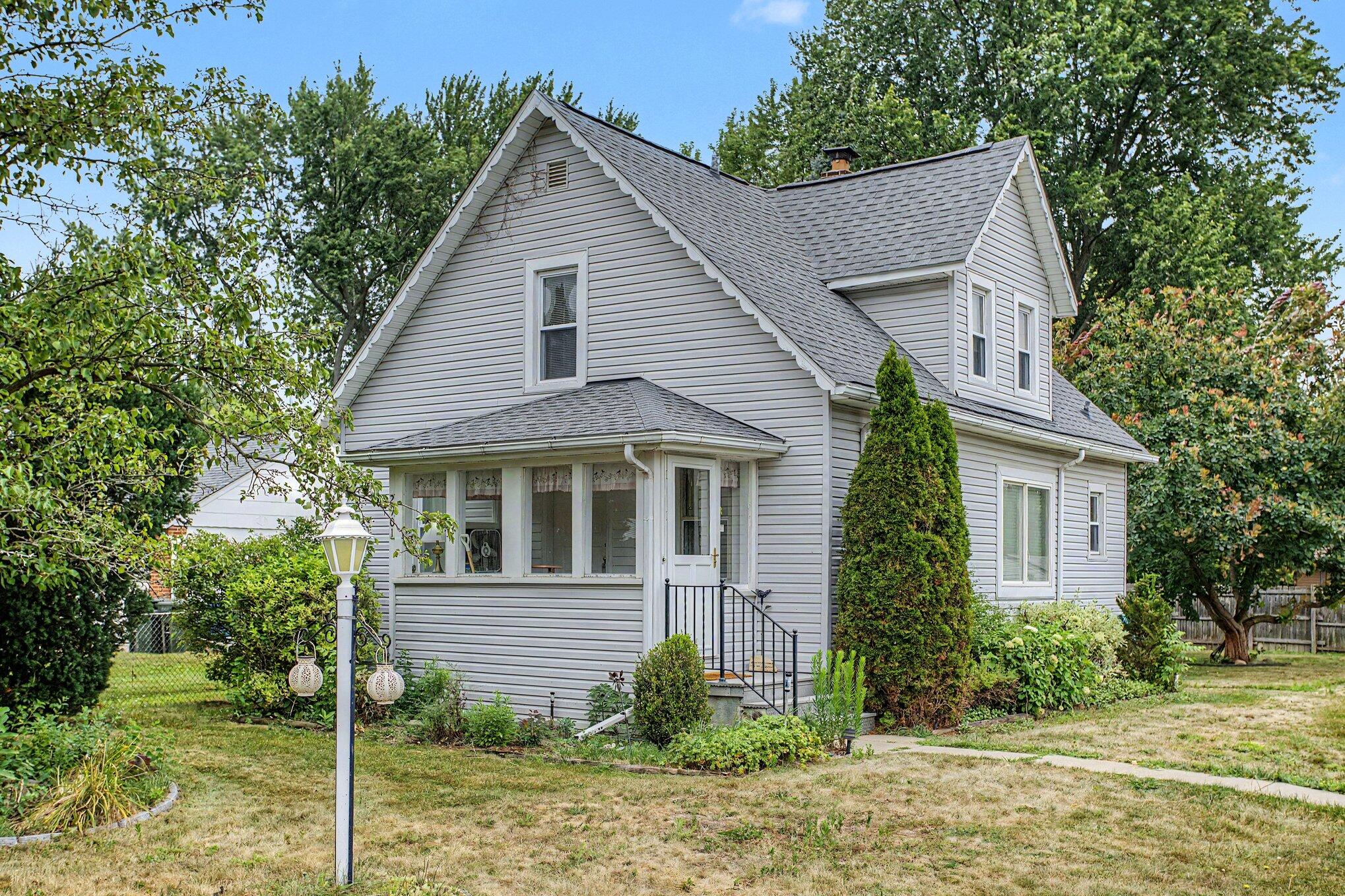 2901 Hartline Drive Rochester, MI 48309 - Photo 25 of 31 023_file_4671