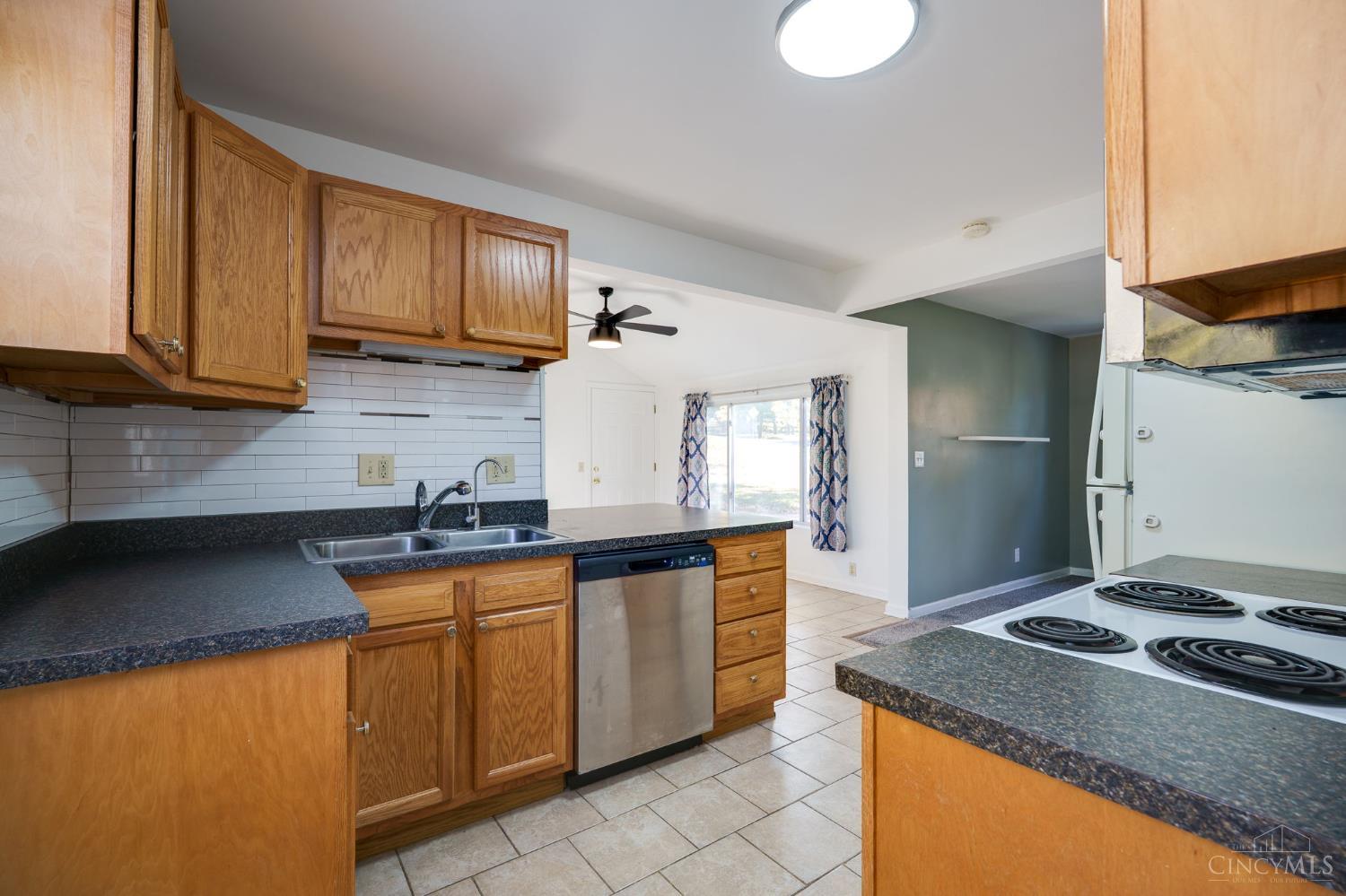 1370 Ross Hanover Road Hamilton, OH 45013 - Photo 12 of 41 Gallery Image 12
