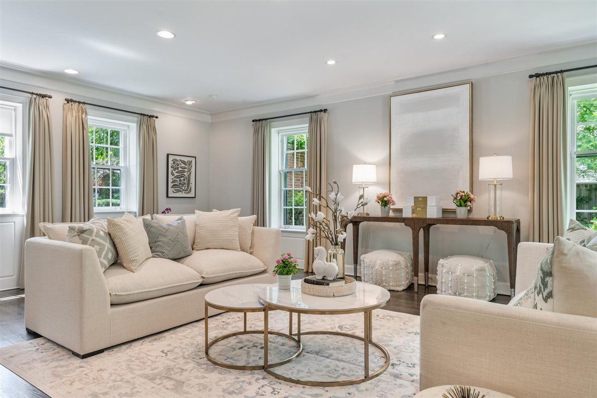 62 Woodley Road Winnetka, IL 60093 - Photo 5 of 43 a living room with furniture and a large window