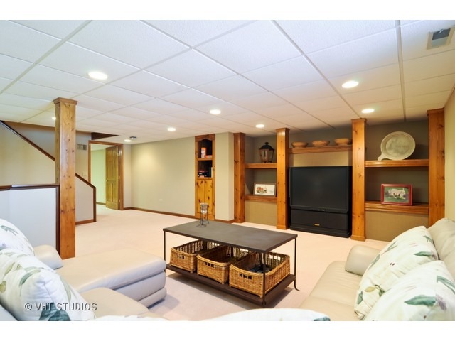 429 Macbain Way Inverness, IL 60010 - Photo 20 of 25