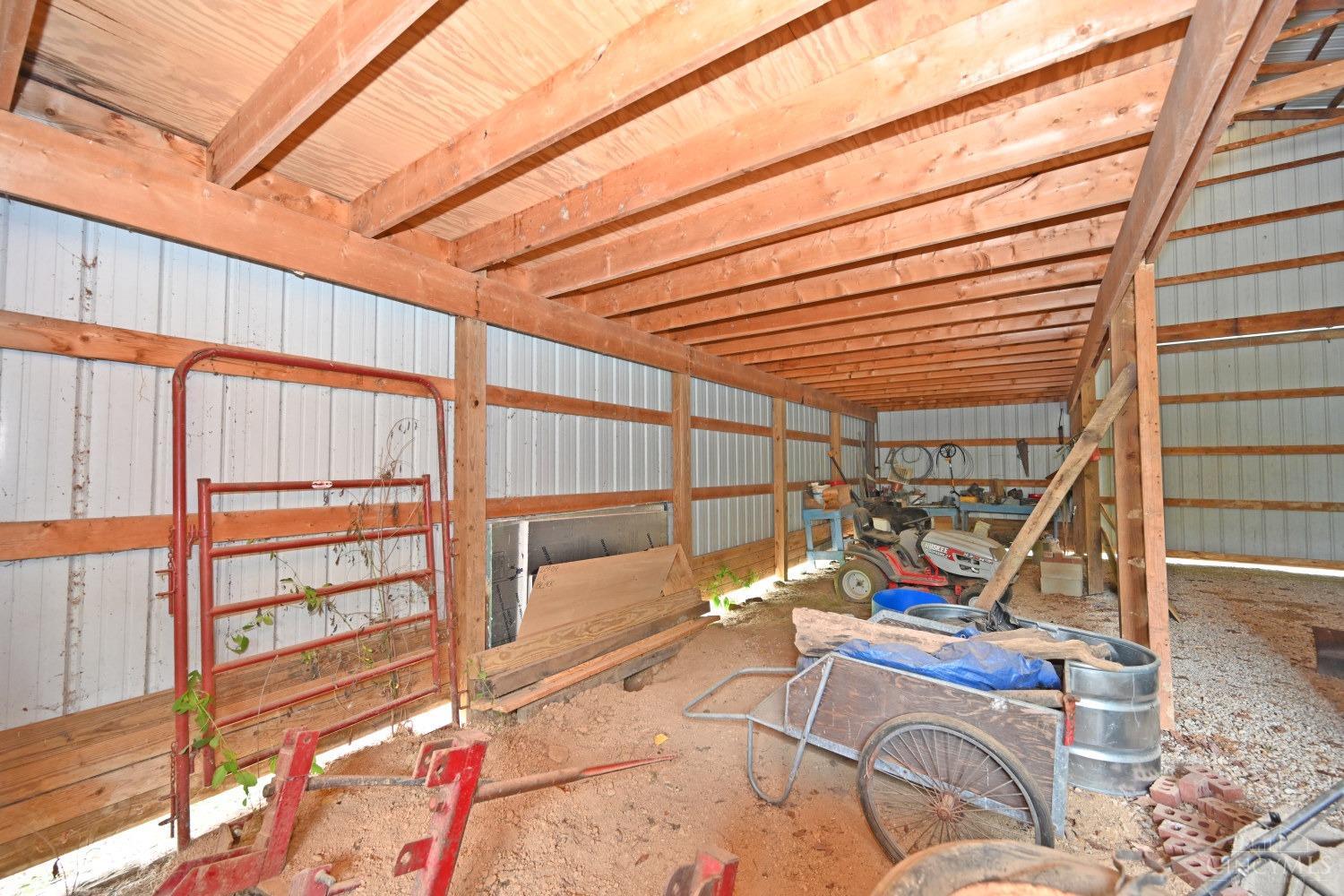 2465 Ebenezer Road Manchester, OH 45144 - Photo 38 of 54