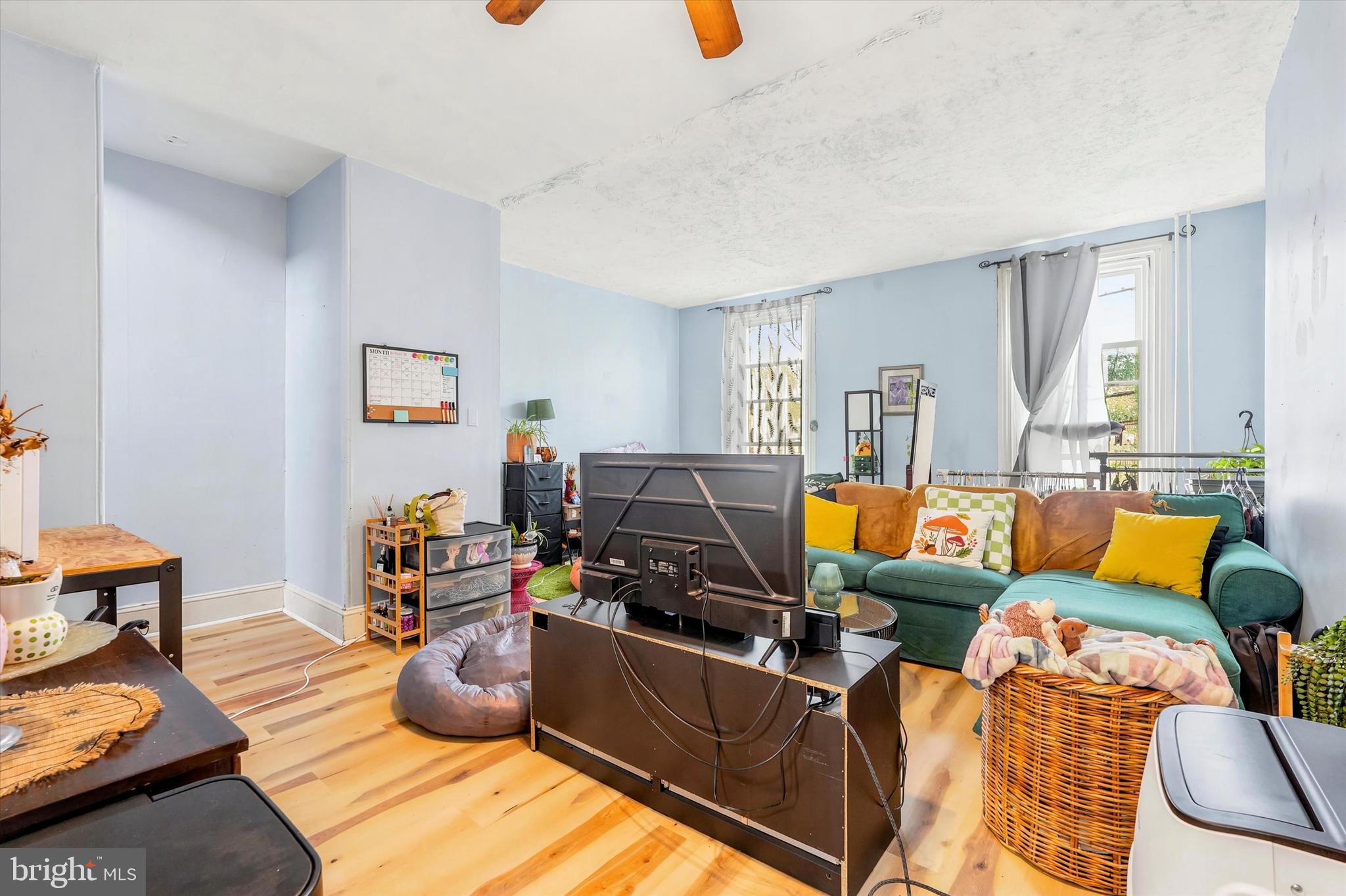 204 Ripka Street, Unit 2 Philadelphia, PA 19127 - Photo 4 of 19