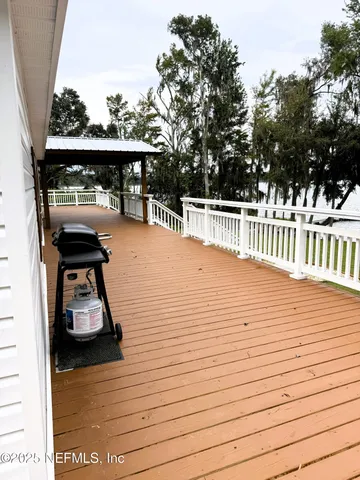 a view of fireplace with a fireplace