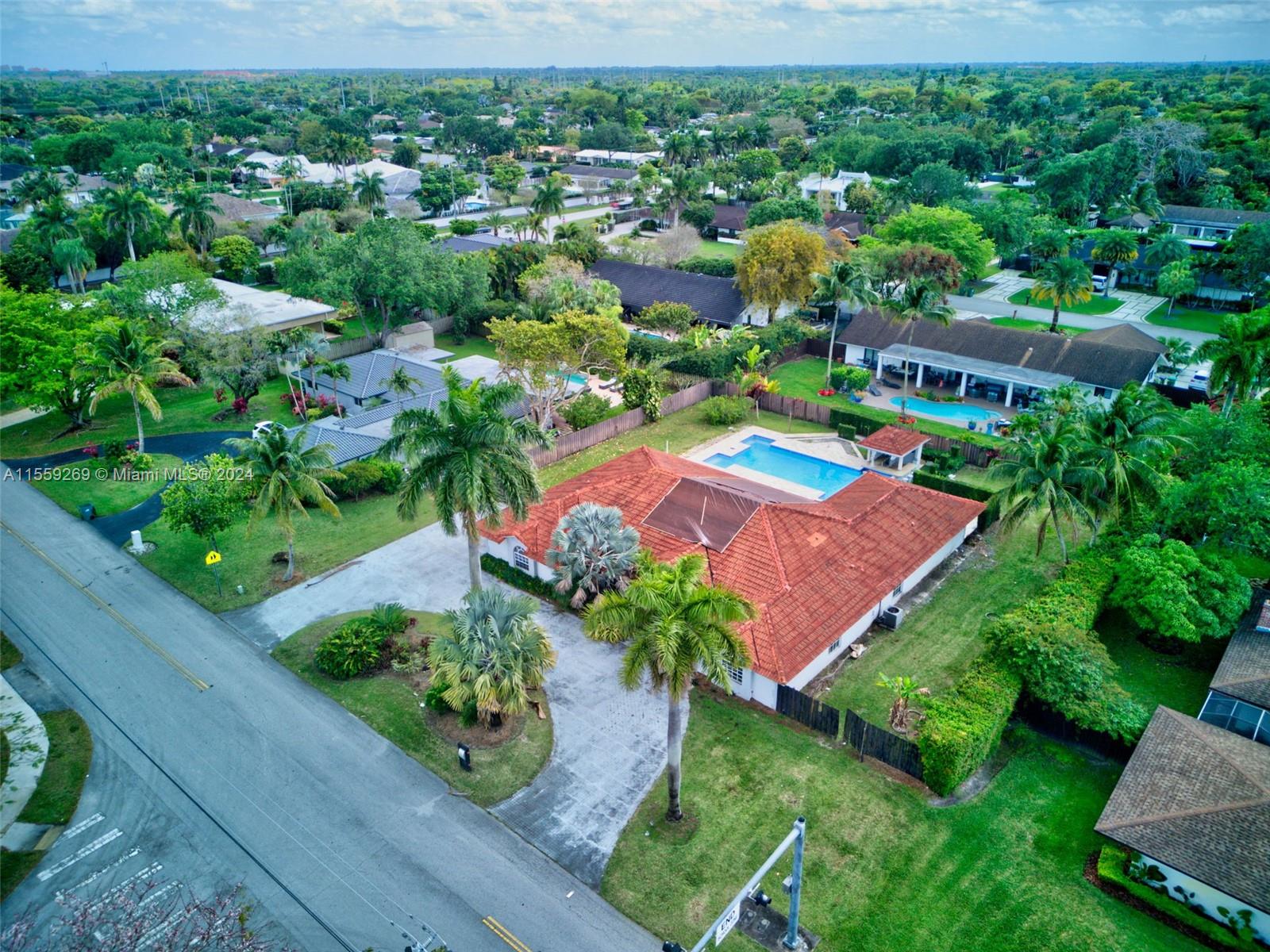 10240 Southwest 124th Street Miami, FL 33176 - Photo 59 of 81