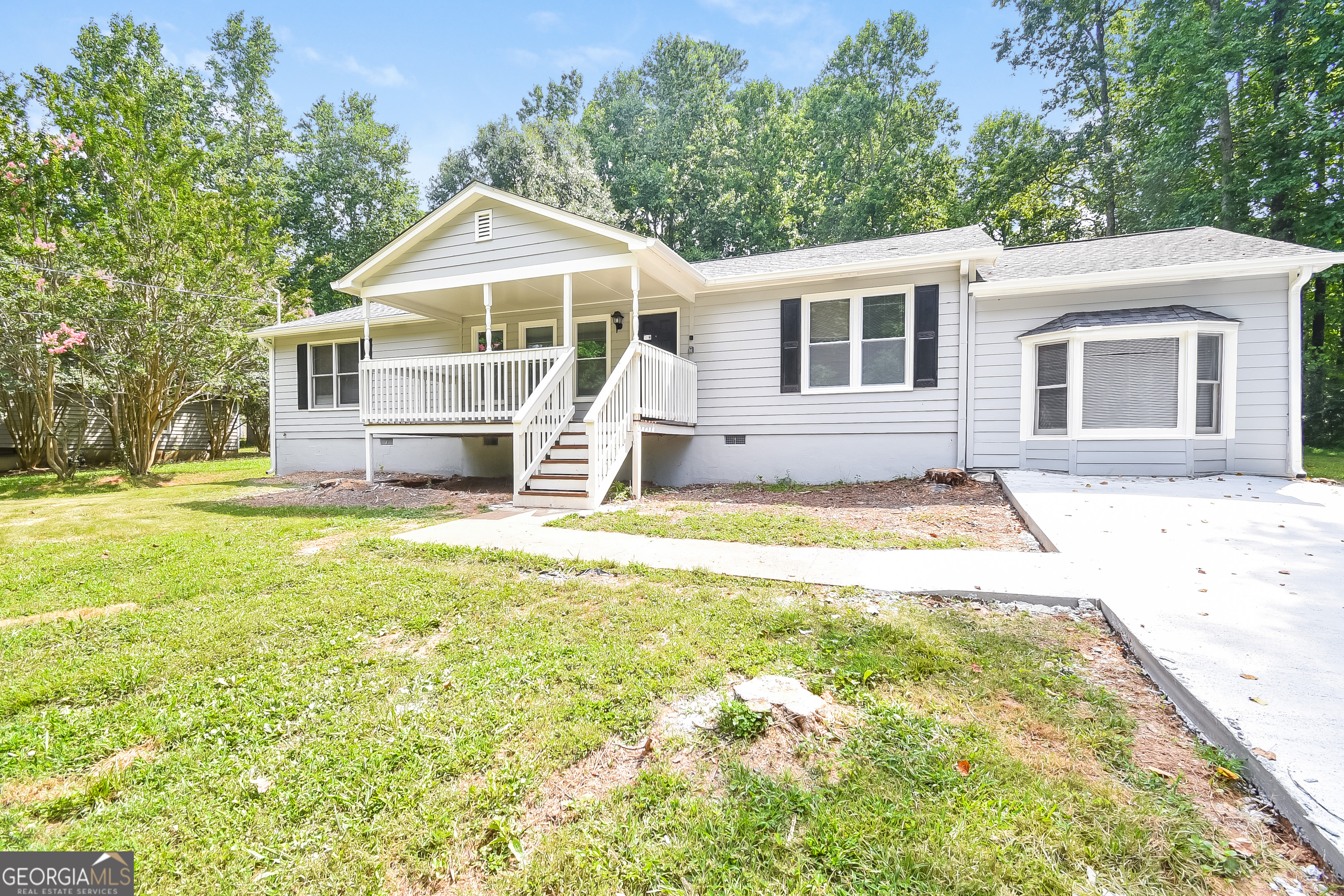 162 Poplar Point Drive Carrollton, GA 30116 - Photo 2 of 16