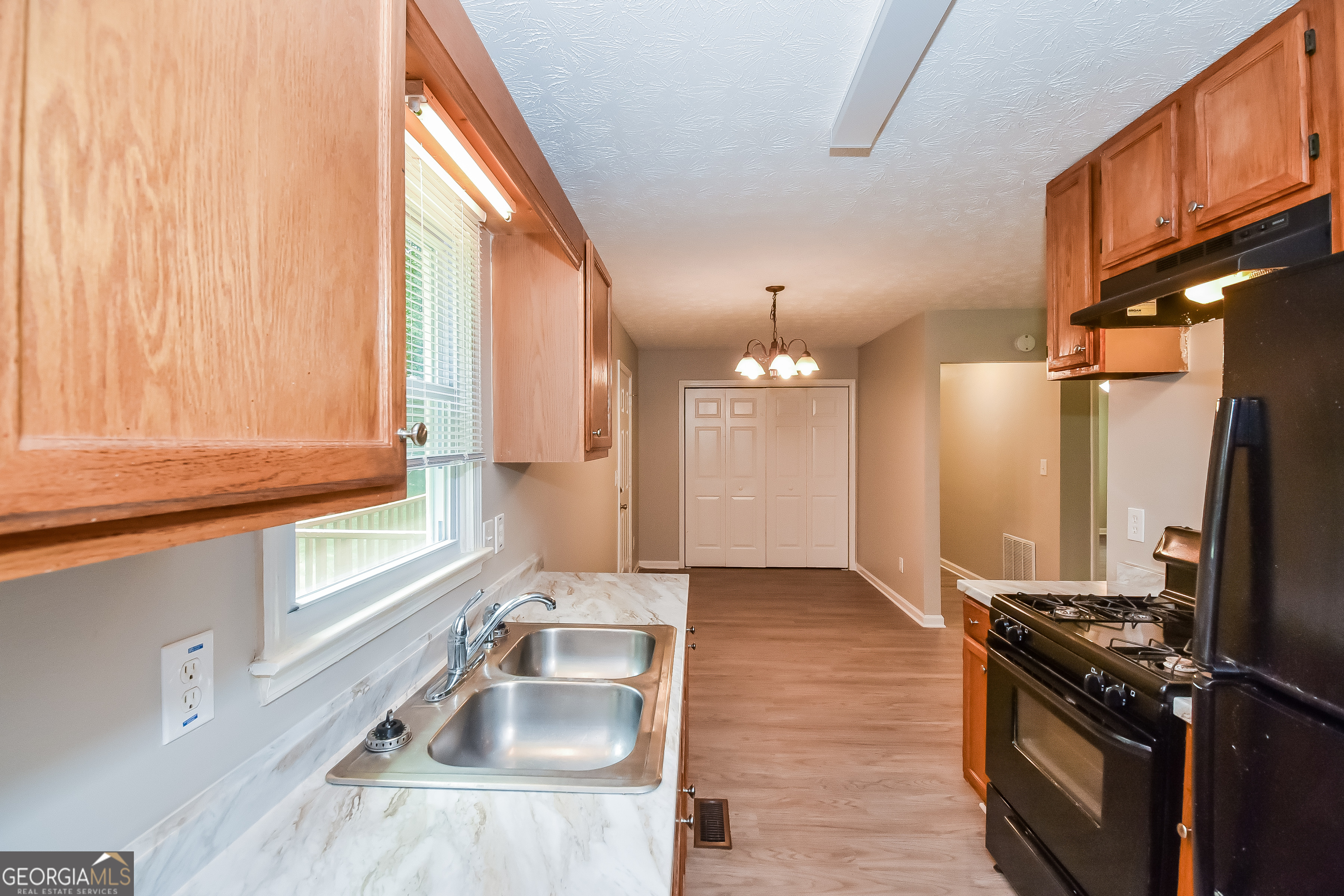 162 Poplar Point Drive Carrollton, GA 30116 - Photo 8 of 16